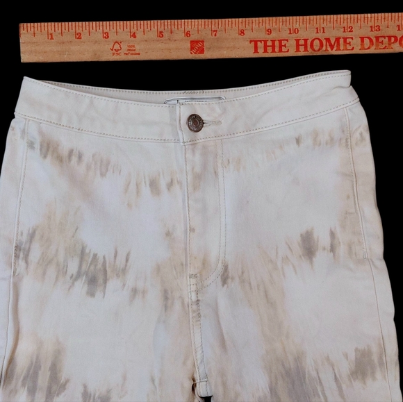 Free People Cream and Brown Tie-Dye Flare Jeans - Picture 2 of 8